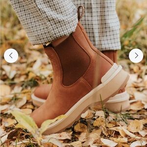 Sorel Dion Boots-Scorch/Tawny Buff